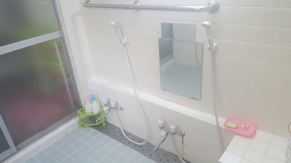 Fukuoka Guest House Rodem Zewnętrze zdjęcie